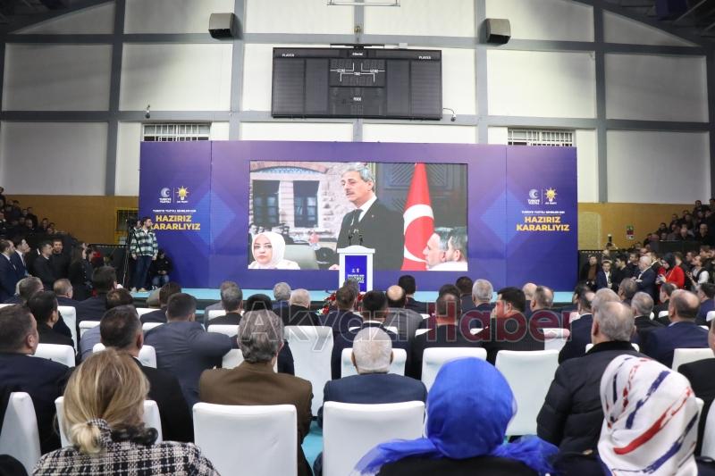 AK Parti'de coşkulu aday tanıtımı