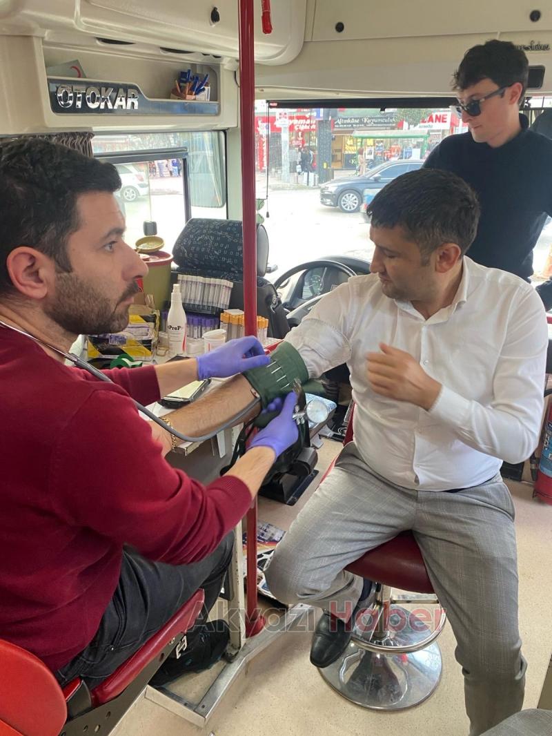 Başsavcı Hüseyin Aşık Kızılay'a 36. kan bağışını yaptı