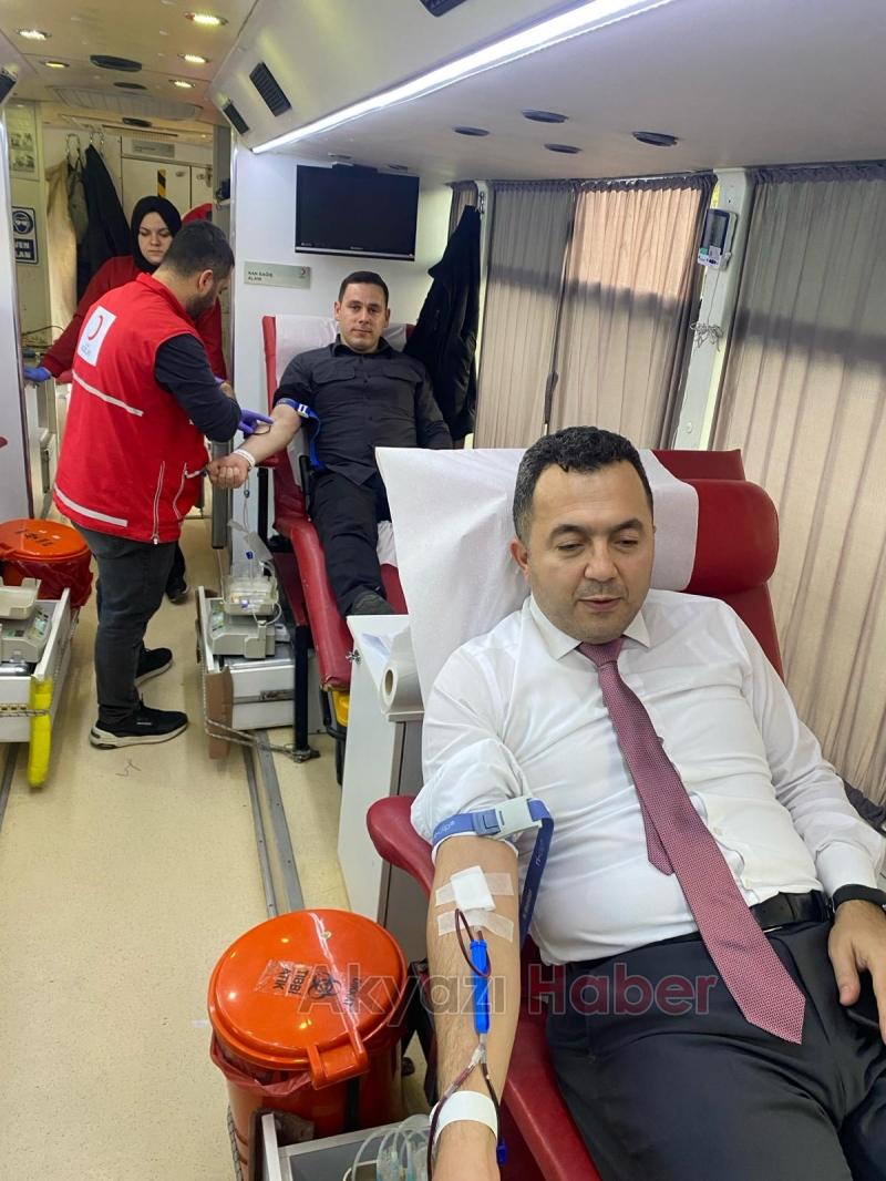 Başsavcı Hüseyin Aşık Kızılay'a 36. kan bağışını yaptı