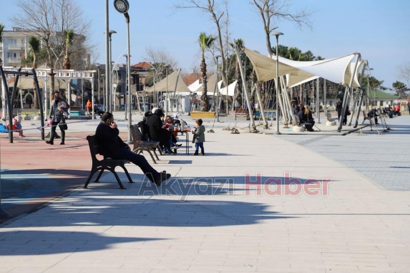 Sakarya'da kar, deniz ve güneş keyfi
