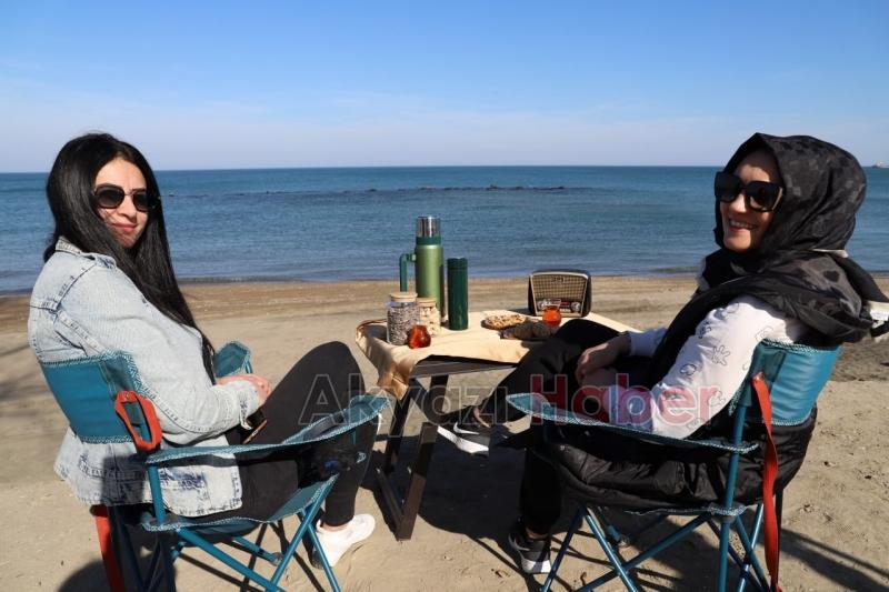 Sakarya'da kar, deniz ve güneş keyfi