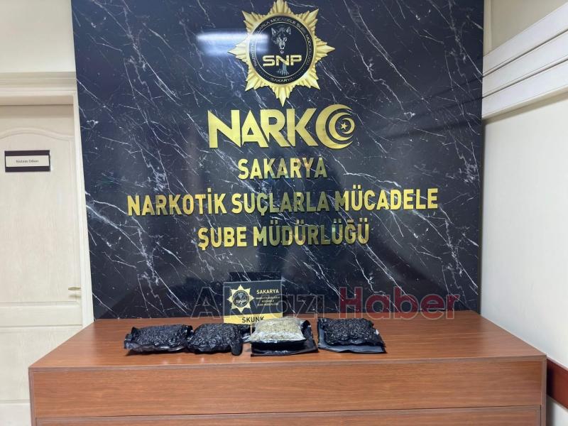 Sakarya'ya uyuşturucu getiriyorlardı yakalandılar