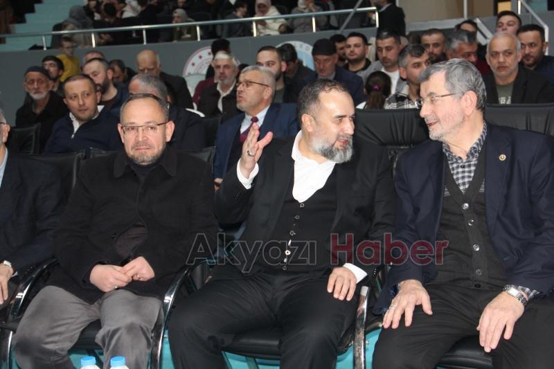 Gün Doğmadan tiyatro oyunu Akyazıda büyük ilgi gördü