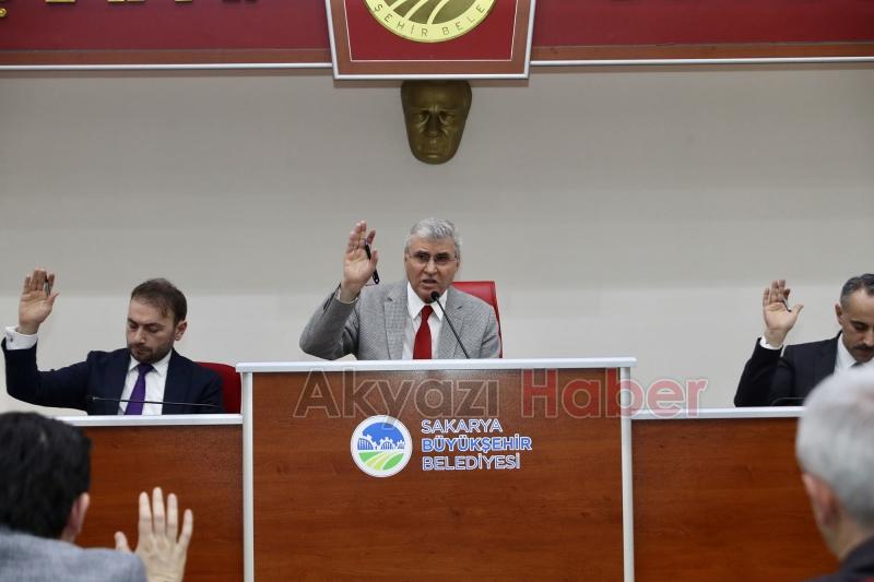 Yüce’den mecliste hizmette rekor raporu