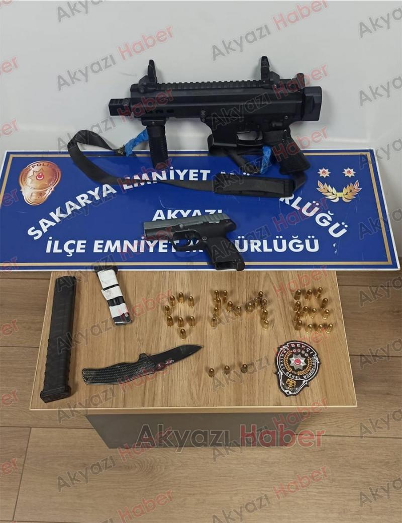 Akyazılı Bekçiler cephanelik ele geçirdi