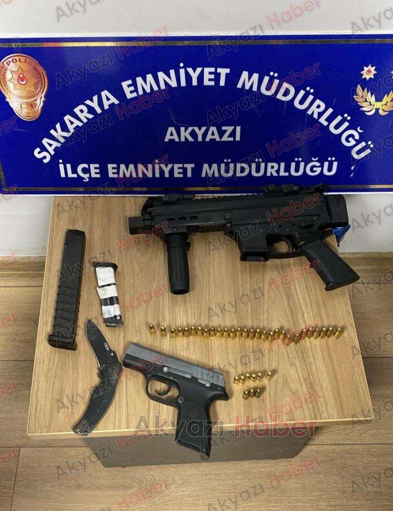 Akyazılı Bekçiler cephanelik ele geçirdi