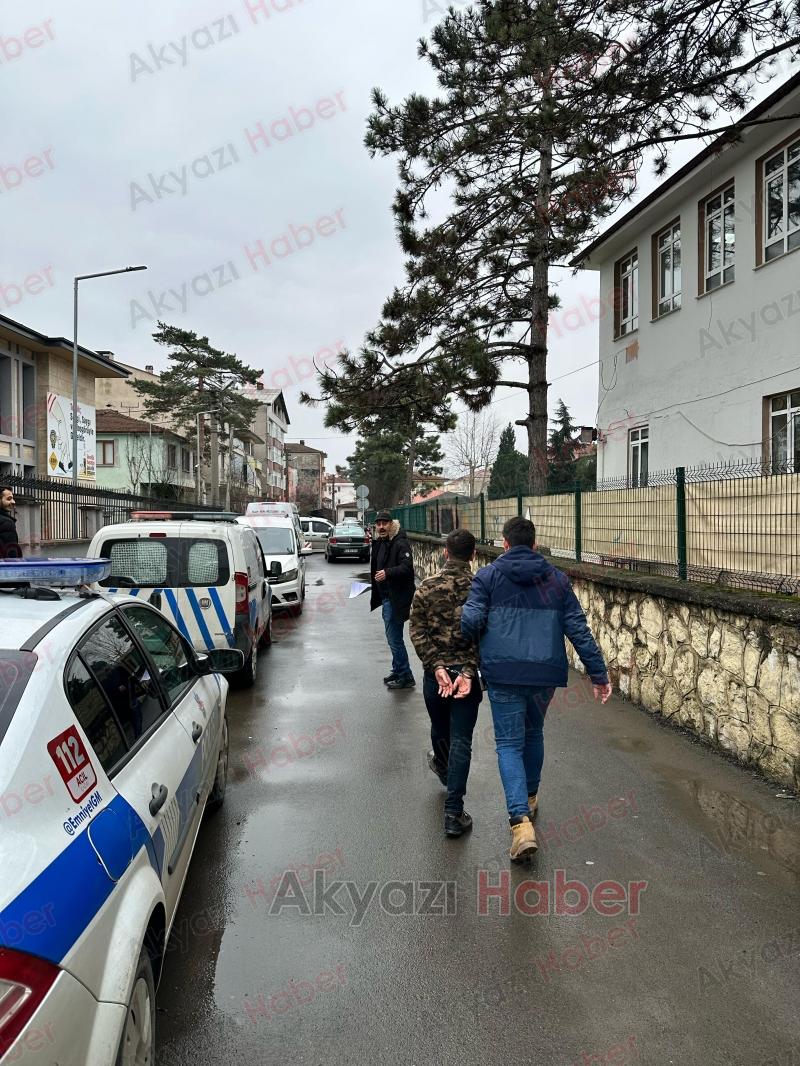 Akyazı Polisi Suçlulara Nefes Aldırmıyor 