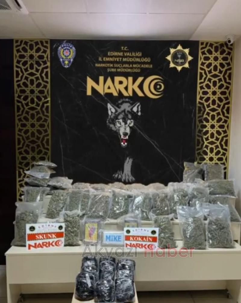 Narkoçelik-2 operasyonunda 983 kilo uyuşturucu ele geçirildi