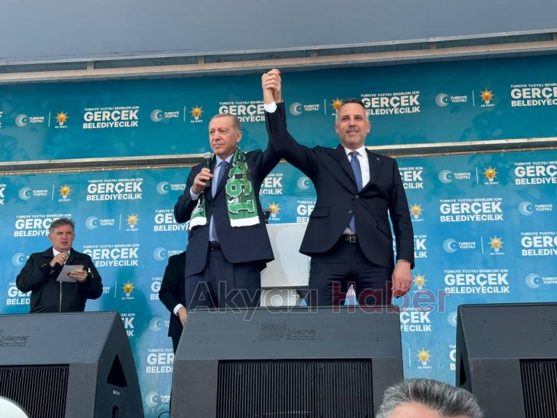 Cumhurbaşkanı Erdoğan Sakaryalılara hitap etti