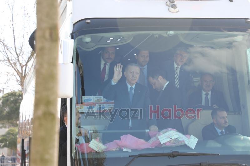 Cumhurbaşkanı Erdoğan Sakaryalılara hitap etti