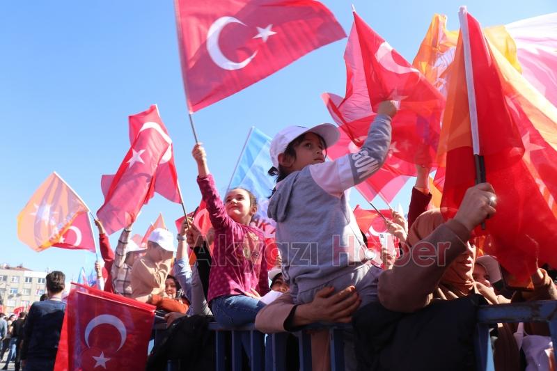 Cumhurbaşkanı Erdoğan Sakaryalılara hitap etti