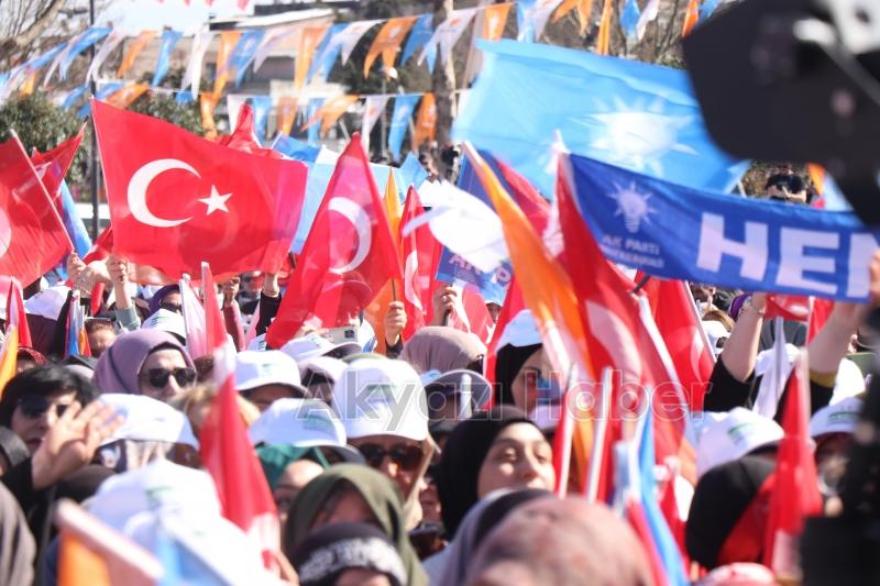 Cumhurbaşkanı Erdoğan Sakaryalılara hitap etti