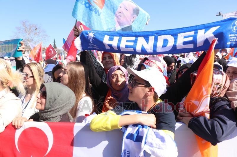 Cumhurbaşkanı Erdoğan Sakaryalılara hitap etti