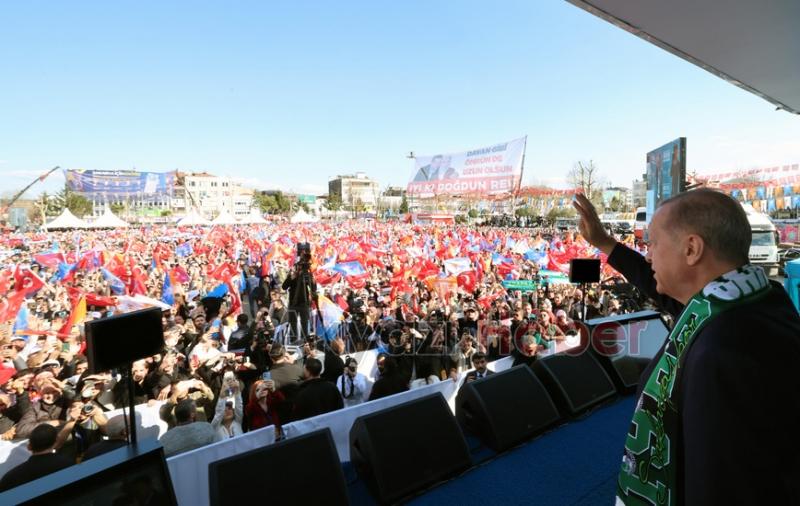 Erdoğan'ın Sakarya mitinginden fotoğraflar