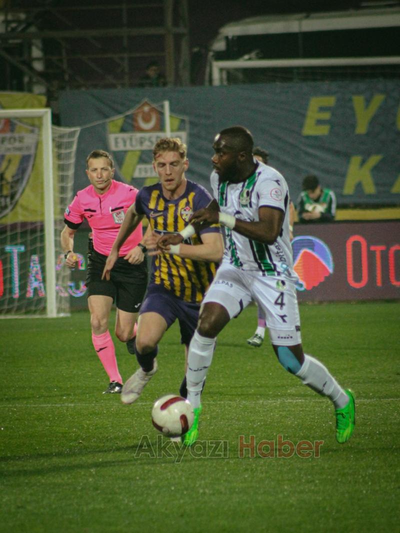 Eyüpspor 3 Sakaryaspor 2