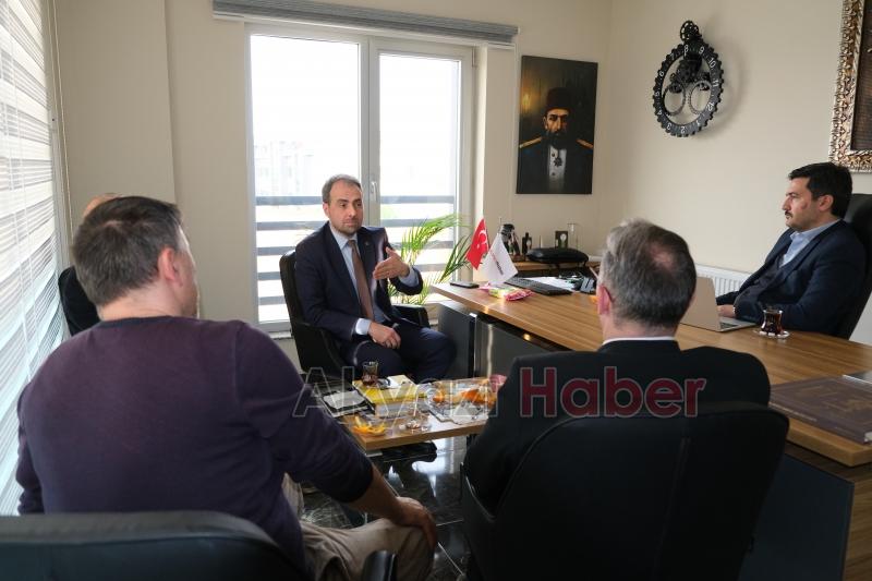 Ömer Abdullah Ayhan ve Aytaç Çakıroğlu Sakarya Haber'i ziyaret etti
