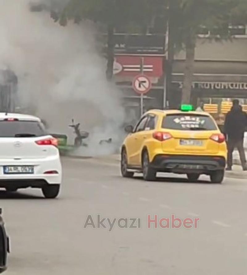 Elektrikli bisiklet alev alev yandı