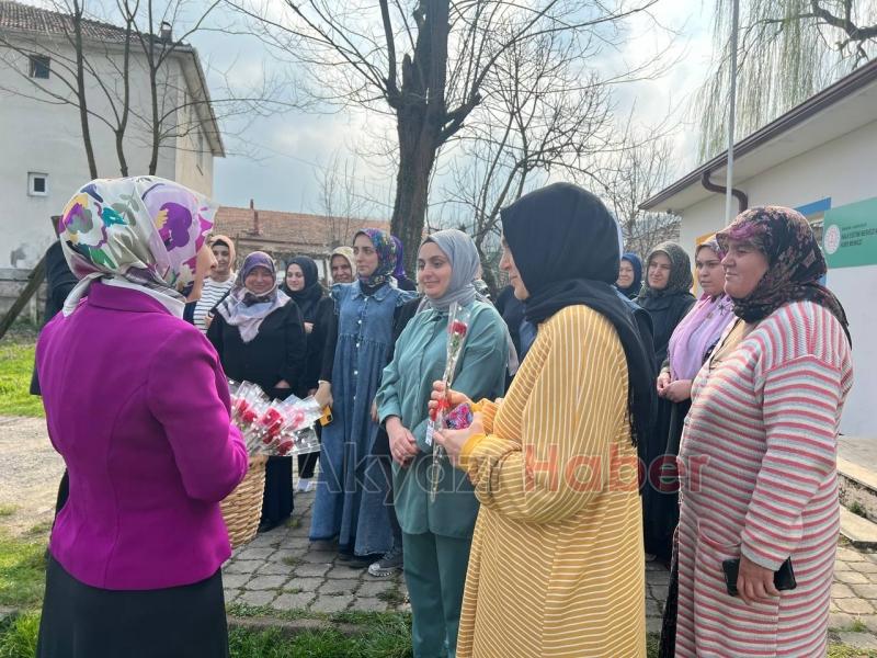 Kaymakam Kılıç, şehit kadınlar anısına kiraz ağacı fidanı dikti