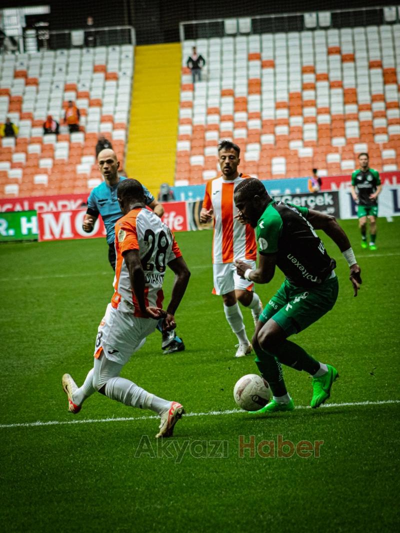 Adanaspor 0 Sakaryaspor 0
