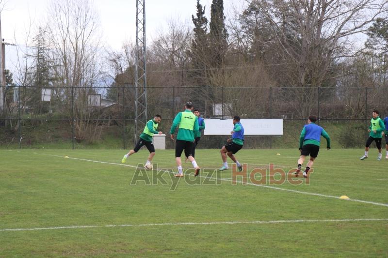 Sakaryaspor Altay maçının hazırlıklarına devam ediyor