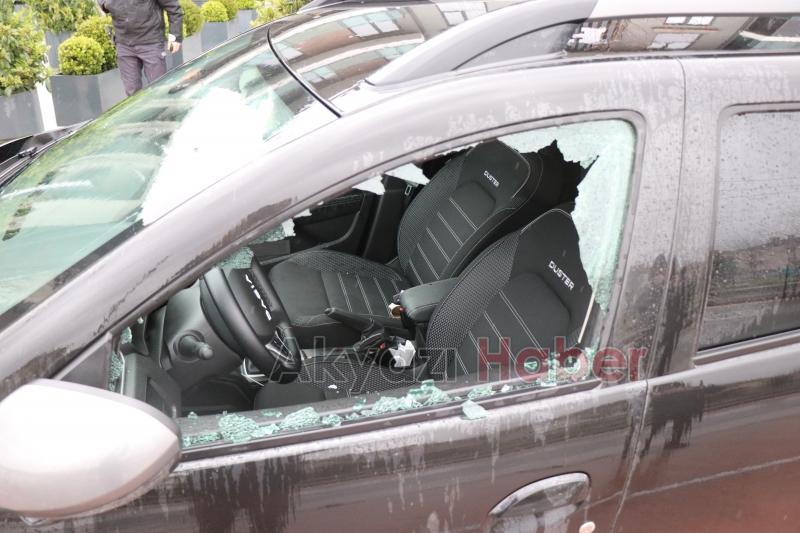 Araçta başından vurulmuş halde ölü bulundu