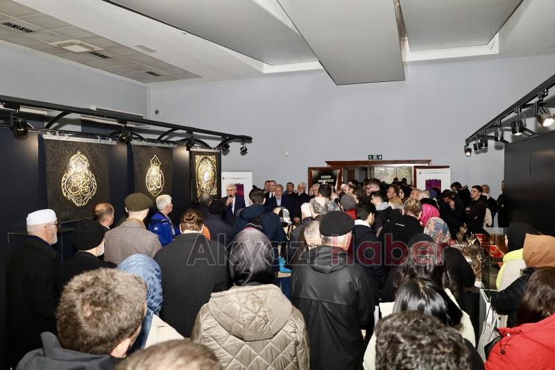 Hz. Muhammed’e ait eşyalar Sakarya'da Görenler duygulandı