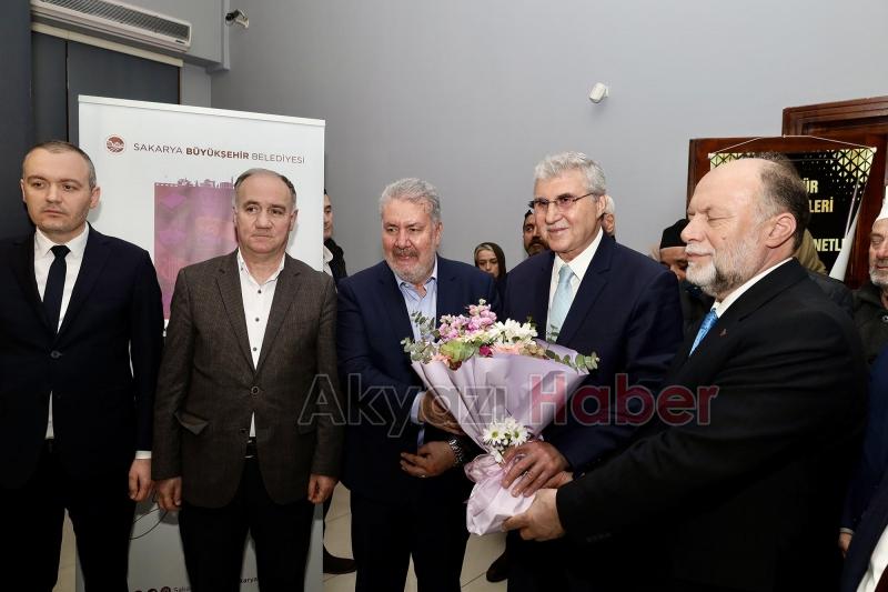 Hz. Muhammed’e ait eşyalar Sakarya'da Görenler duygulandı