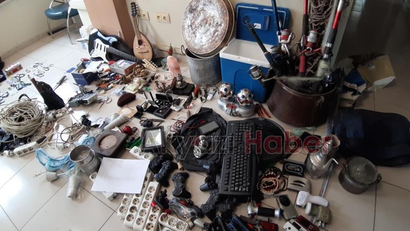 İlçenin kabusu olmuştu, çaldığı bin ürünü 2 evde saklamış