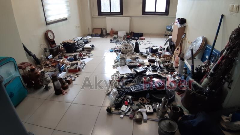 İlçenin kabusu olmuştu, çaldığı bin ürünü 2 evde saklamış