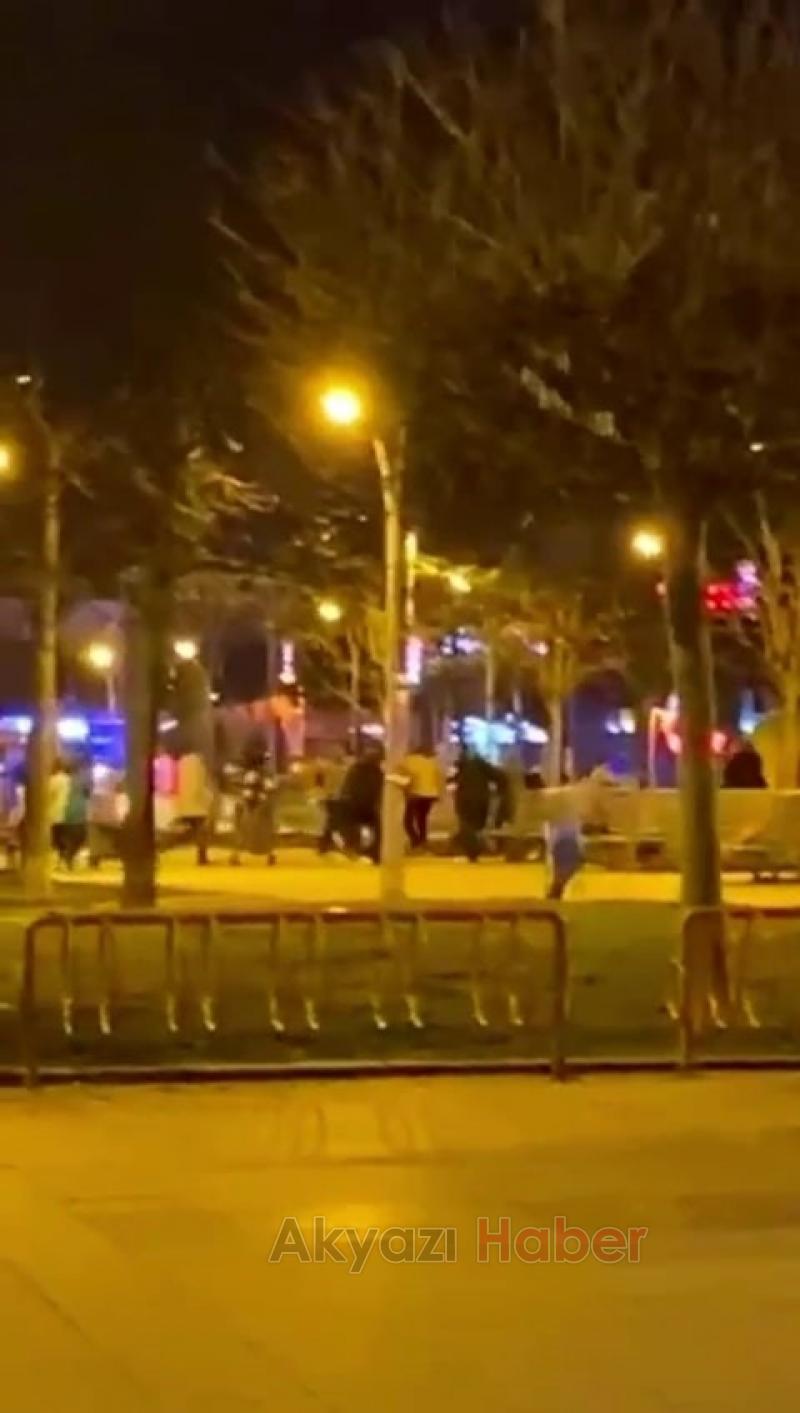 Gar Meydanında iki grup birbirine girdi