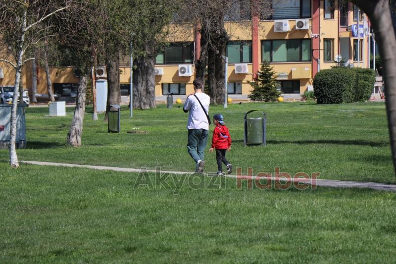 Sakarya’da iki mevsim aynı gün yaşanıyor