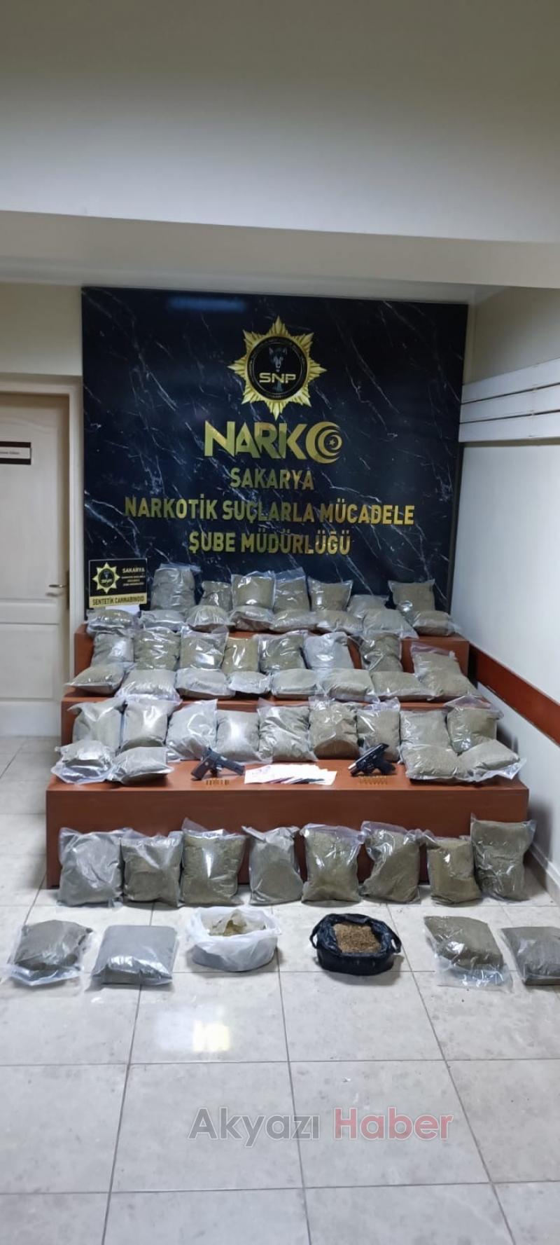 Sakarya'da uyuşturucu operasyonu: 11 gözaltı