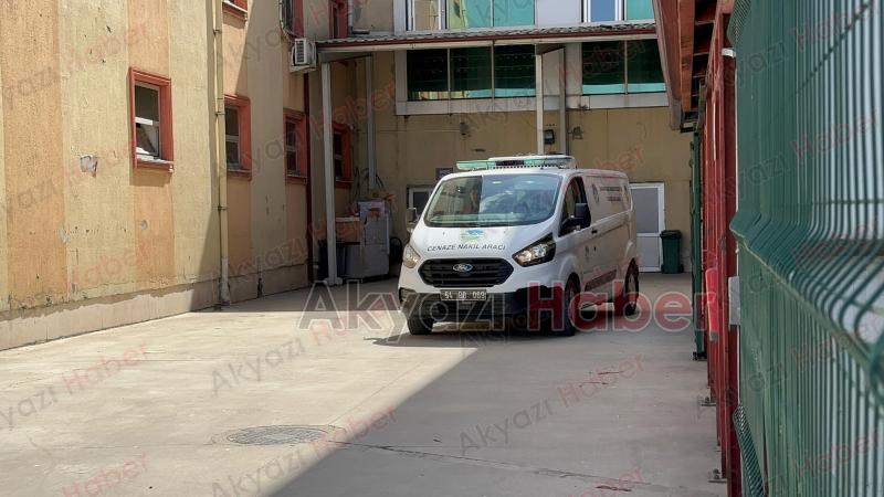 Konteynerde kalan şoför ölü bulundu 