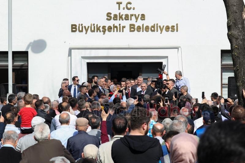 Alemdar, Yüce’den görevi devraldı