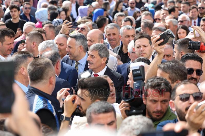 Alemdar, Yüce’den görevi devraldı