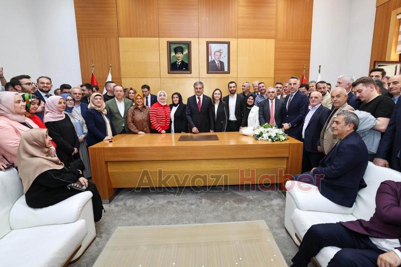 Alemdar, Yüce’den görevi devraldı