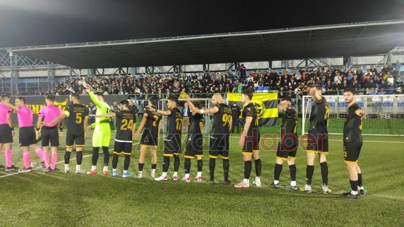 As Akyazıspor Ferizlispor'a mağlup oldu