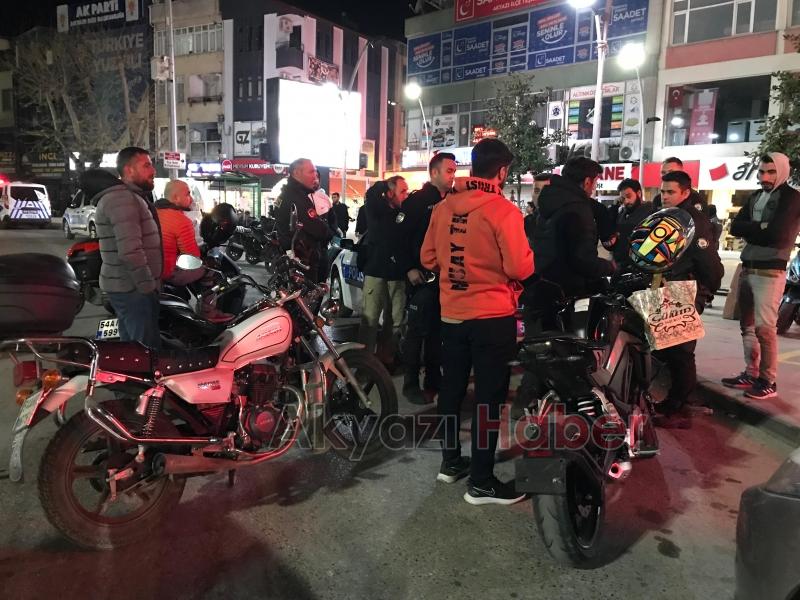 Bayram Öncesi Cadde'de Motosiklet Denetimi