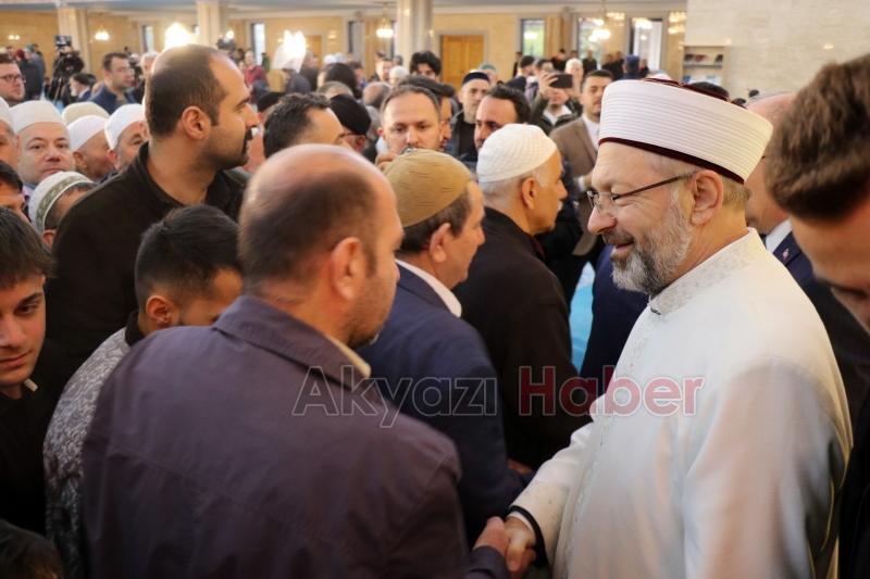 Erbaş, Sakarya’da bayram namazı kıldırdı