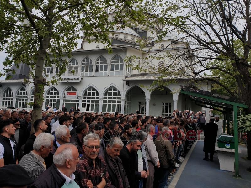 Turgay Özcan defnedildi