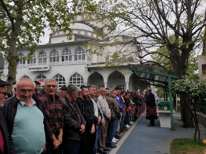 Turgay Özcan defnedildi