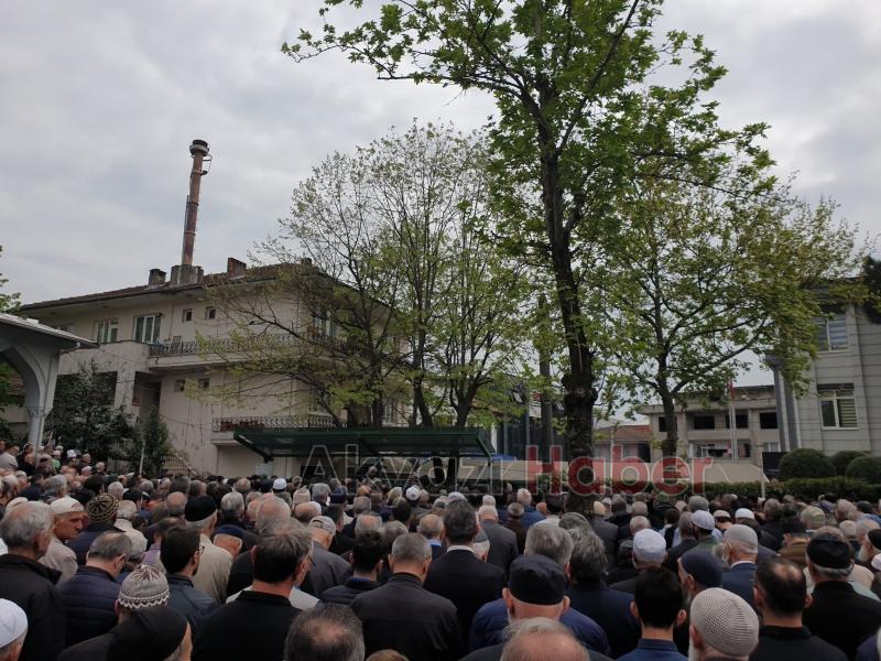 Turgay Özcan defnedildi