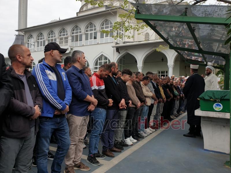 Turgay Özcan defnedildi