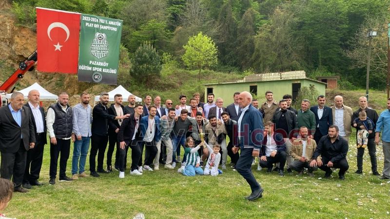Pazarköyspor'da şampiyonluk sevinci