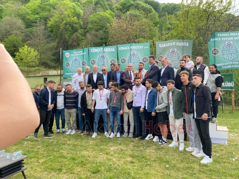Pazarköyspor'da şampiyonluk sevinci