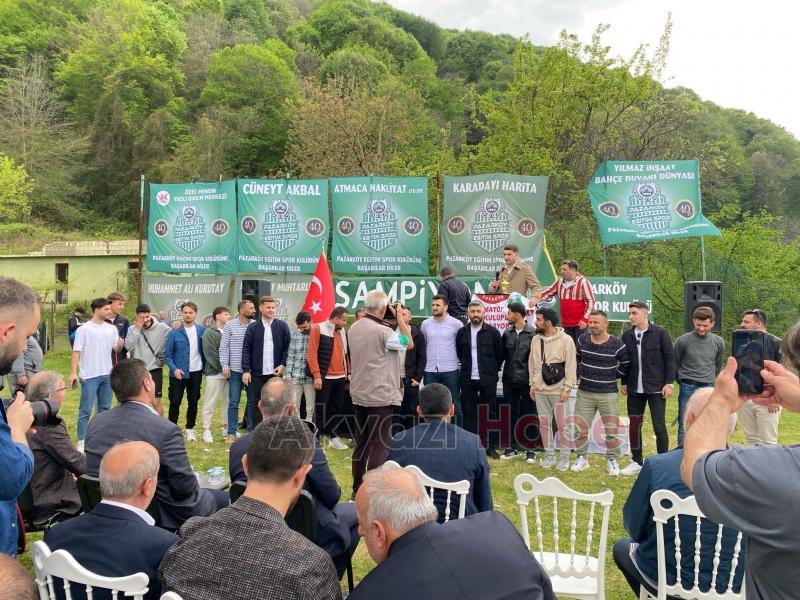 Pazarköyspor'da şampiyonluk sevinci
