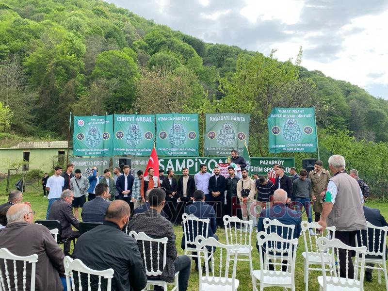 Pazarköyspor'da şampiyonluk sevinci