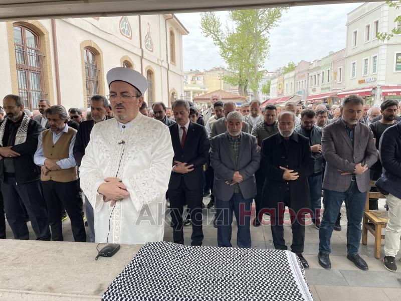 İsmail Haniye’nin oğulları ve torunları için Sakarya’da gıyabi cenaze namazı
