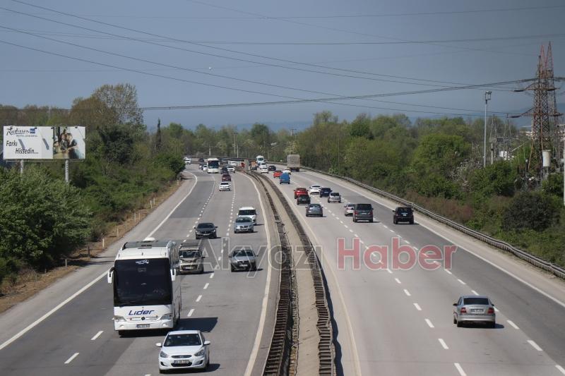 Tatilin son gününde trafik akıcı