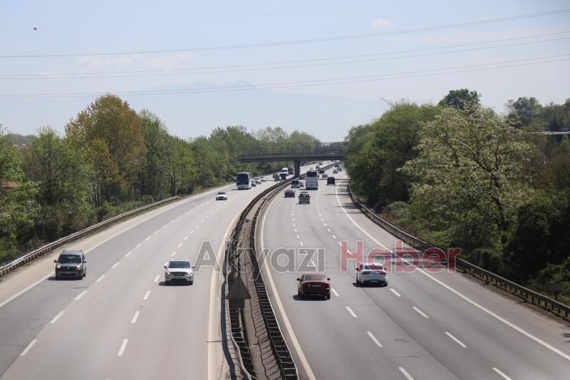Tatilin son gününde trafik akıcı